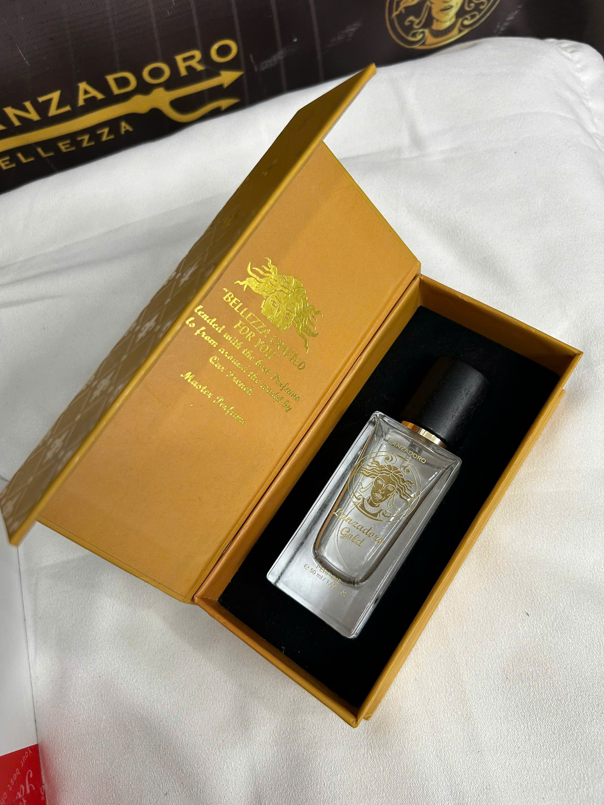 Nước Hoa Lanzadoro Gold 